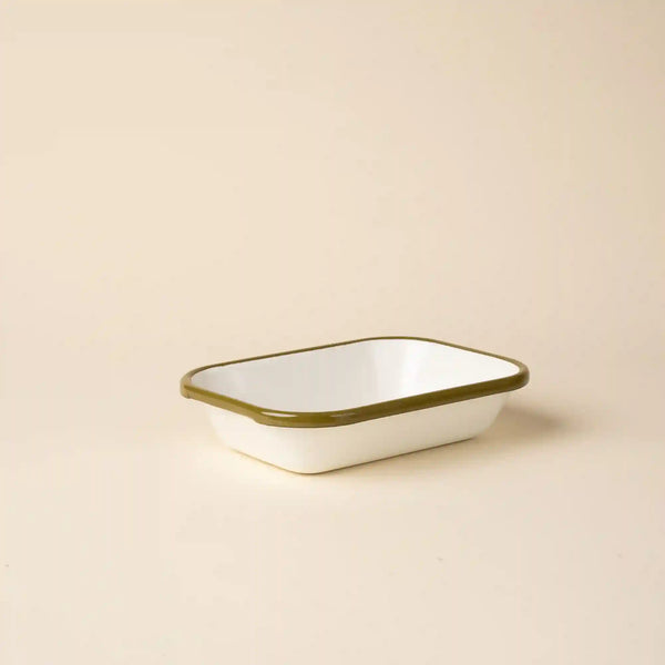 Solid Enamel Baking Dish
