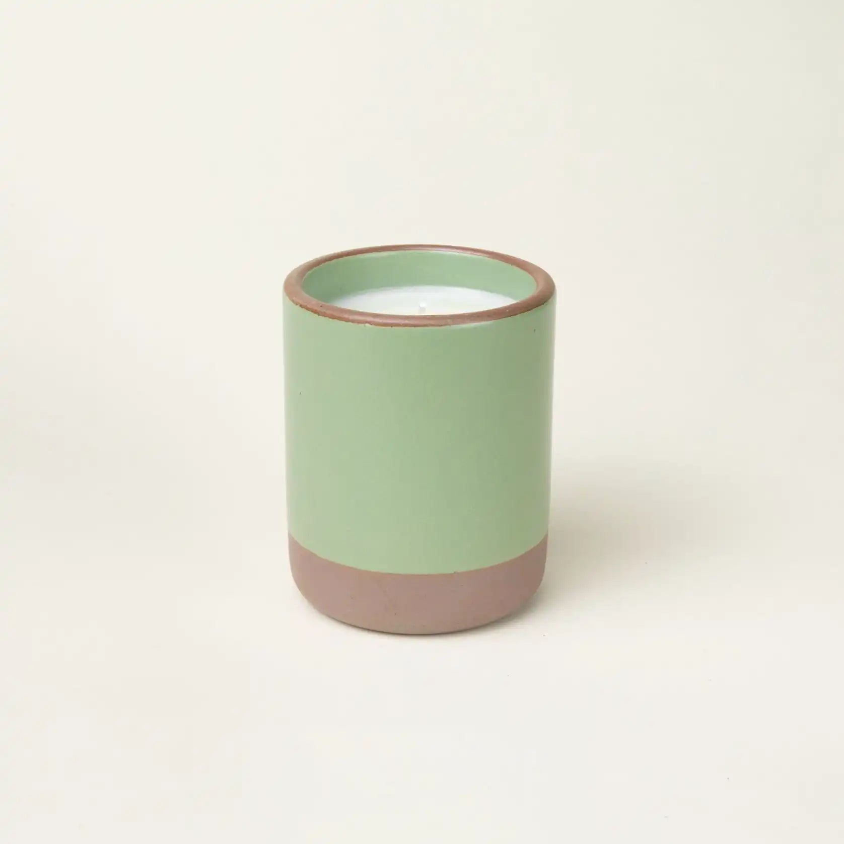 The Outdoor Candle in Midsummer Secondary image