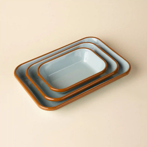 Solid Enamel Baking Dish