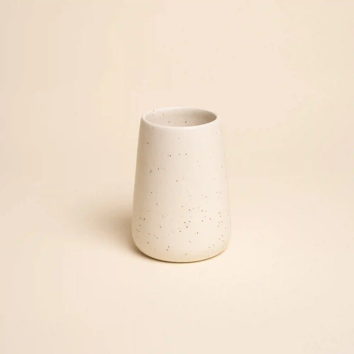 East Fork x Anfora Slope Vase Main image